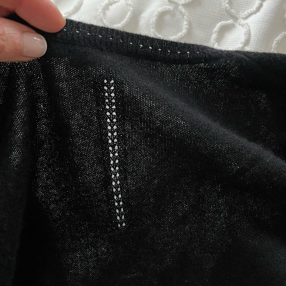 Cute Christopher Fisher 100% cashmere black cardigan. Great condition. - Picture 4 of 4
